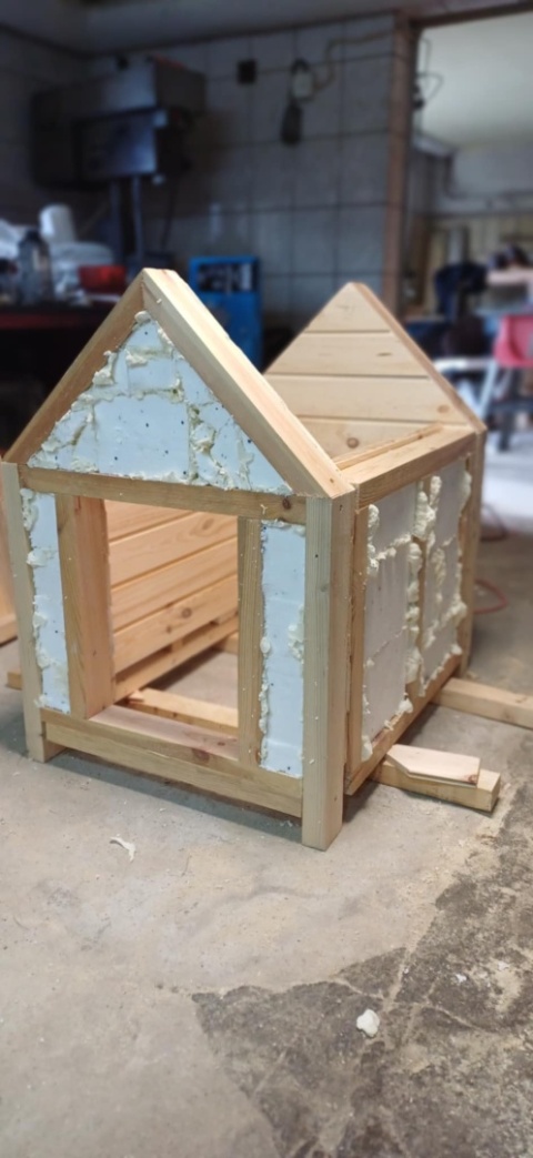 Buda dla małego psa domek ocieplana